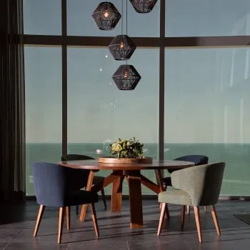 diseño de restaurante vista al mar